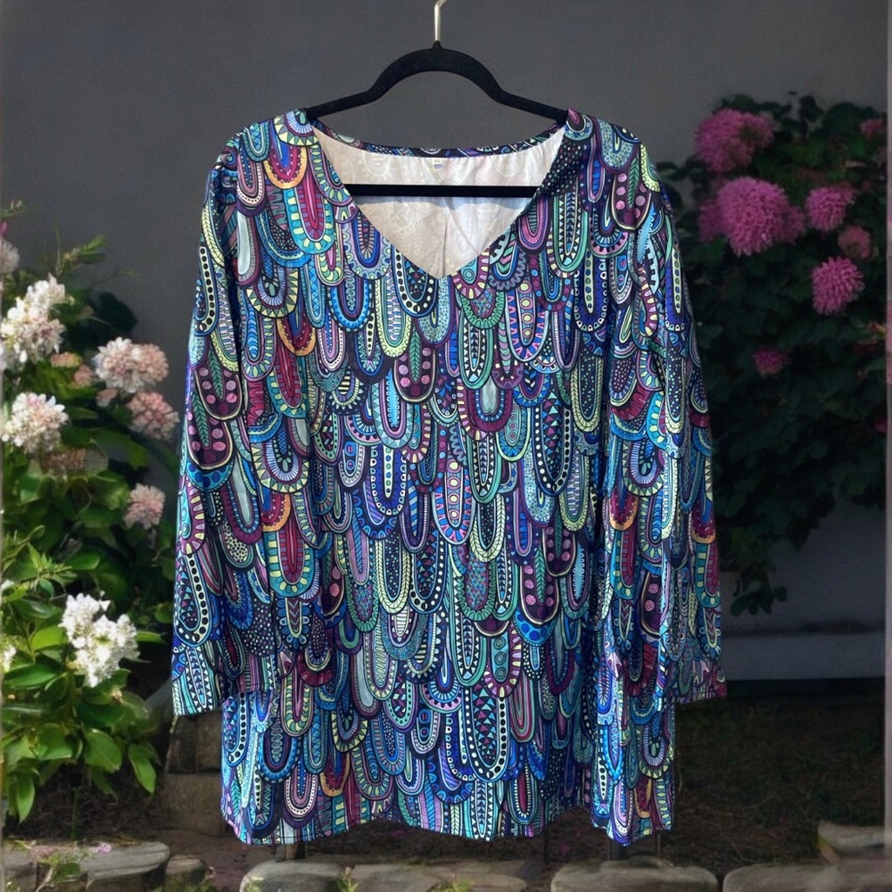 Colourful Patterned Top - Picture 13 of 13